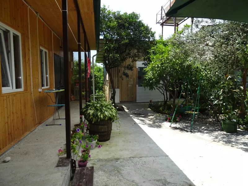 . Гостевой дом "У Гарика". Новый Афон