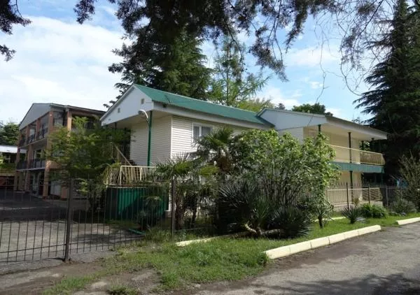 . База отдыха "Платан". Лазаревское