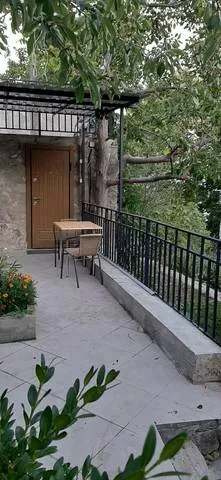 . Гостевой дом на Ореховой. Гурзуф