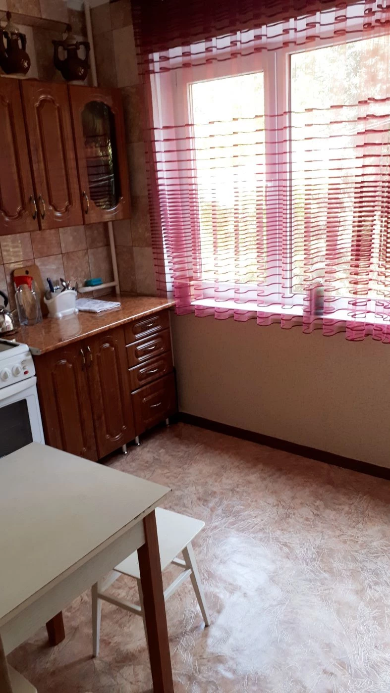 . Квартира в многоквартирном доме Двухкомнатная квартира Победы 170. Квартиры в Лазаревском