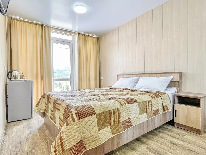 Стандарт с видом на море. Отель “1836”. Кабардинка