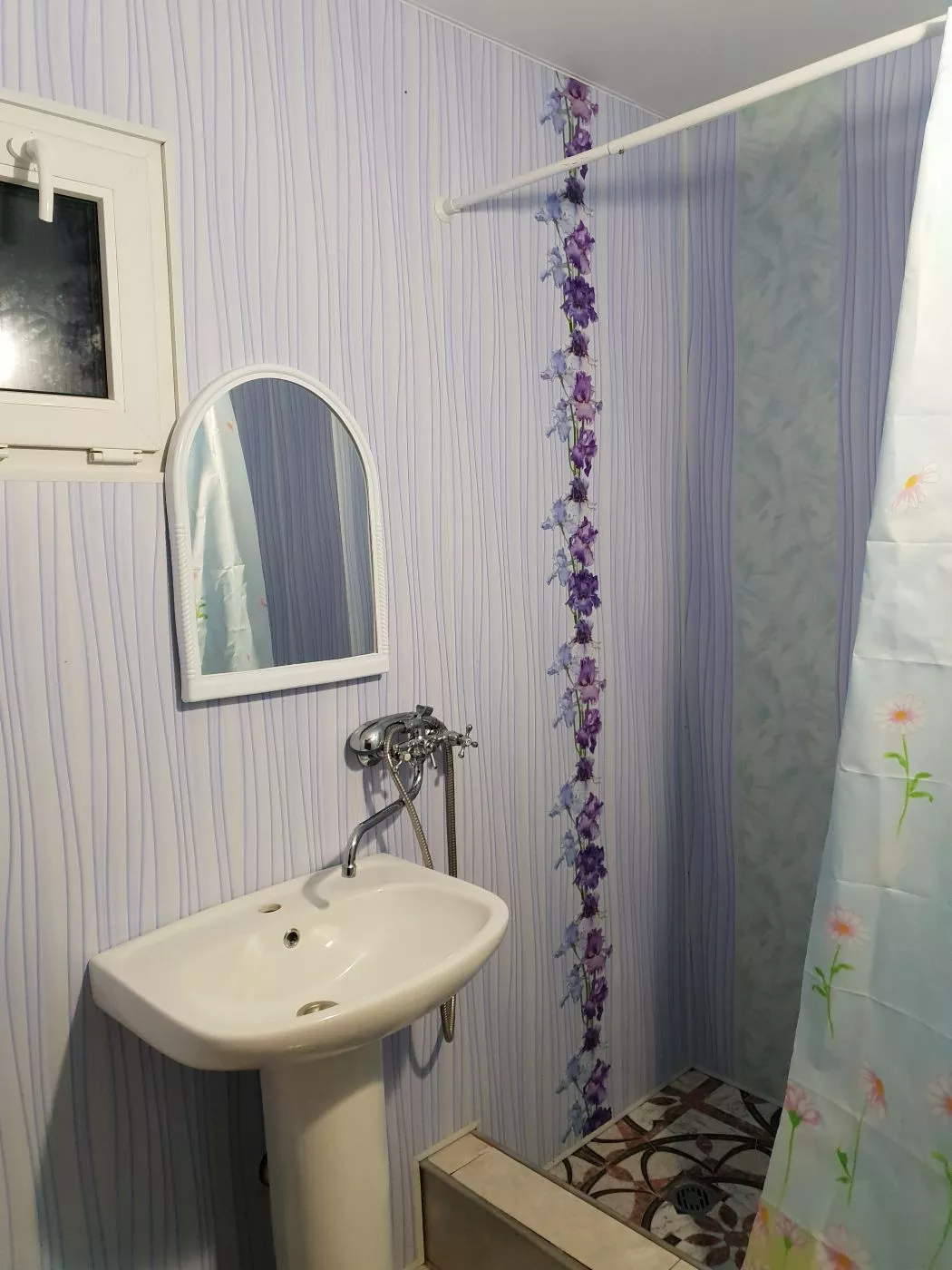 . Коттедж Усадьба Пантелея . Лоо