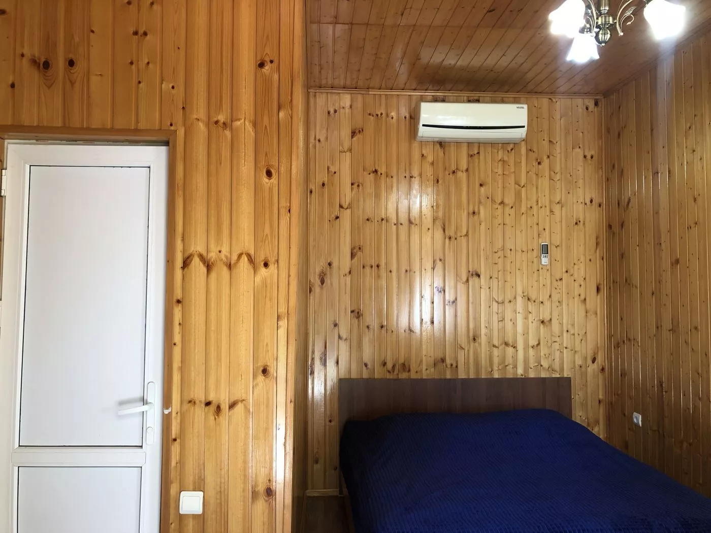 . Гостевой дом “Leon”. Пицунда