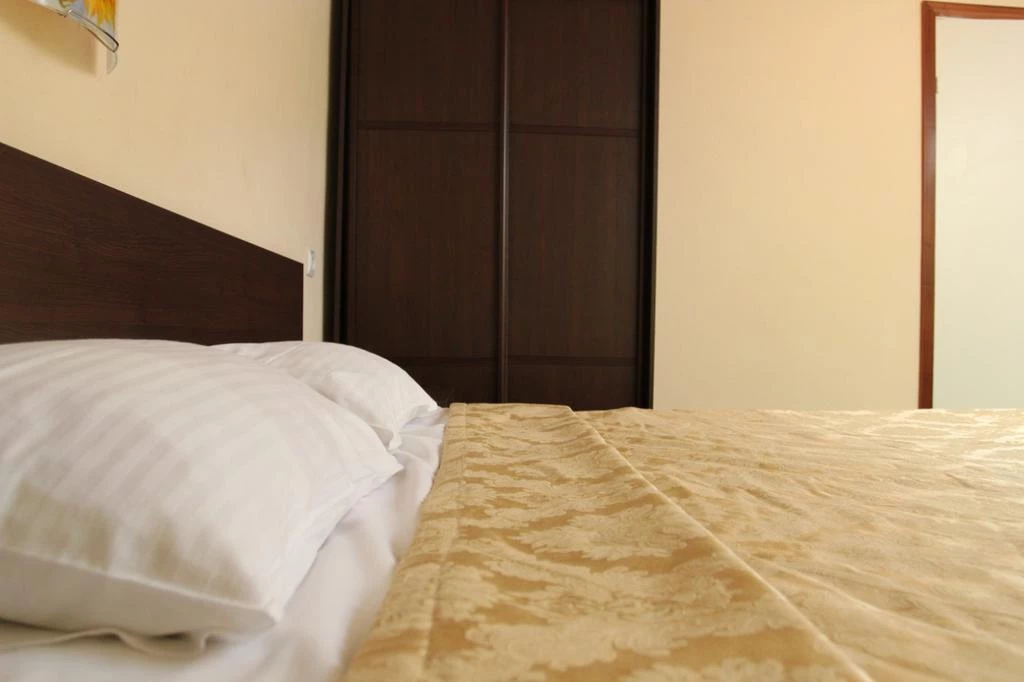 3х - местный Люкс. Отель "Адмирал". Анапа