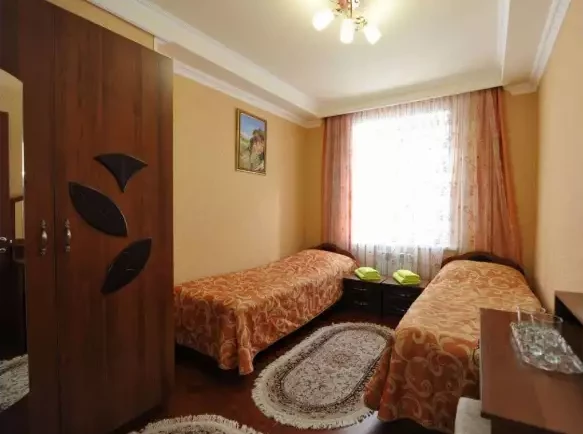 «Стандарт» 1-комнатный улучшенный (Малый корпус). Гостиница «Кристалл». Домбай-гостиницы