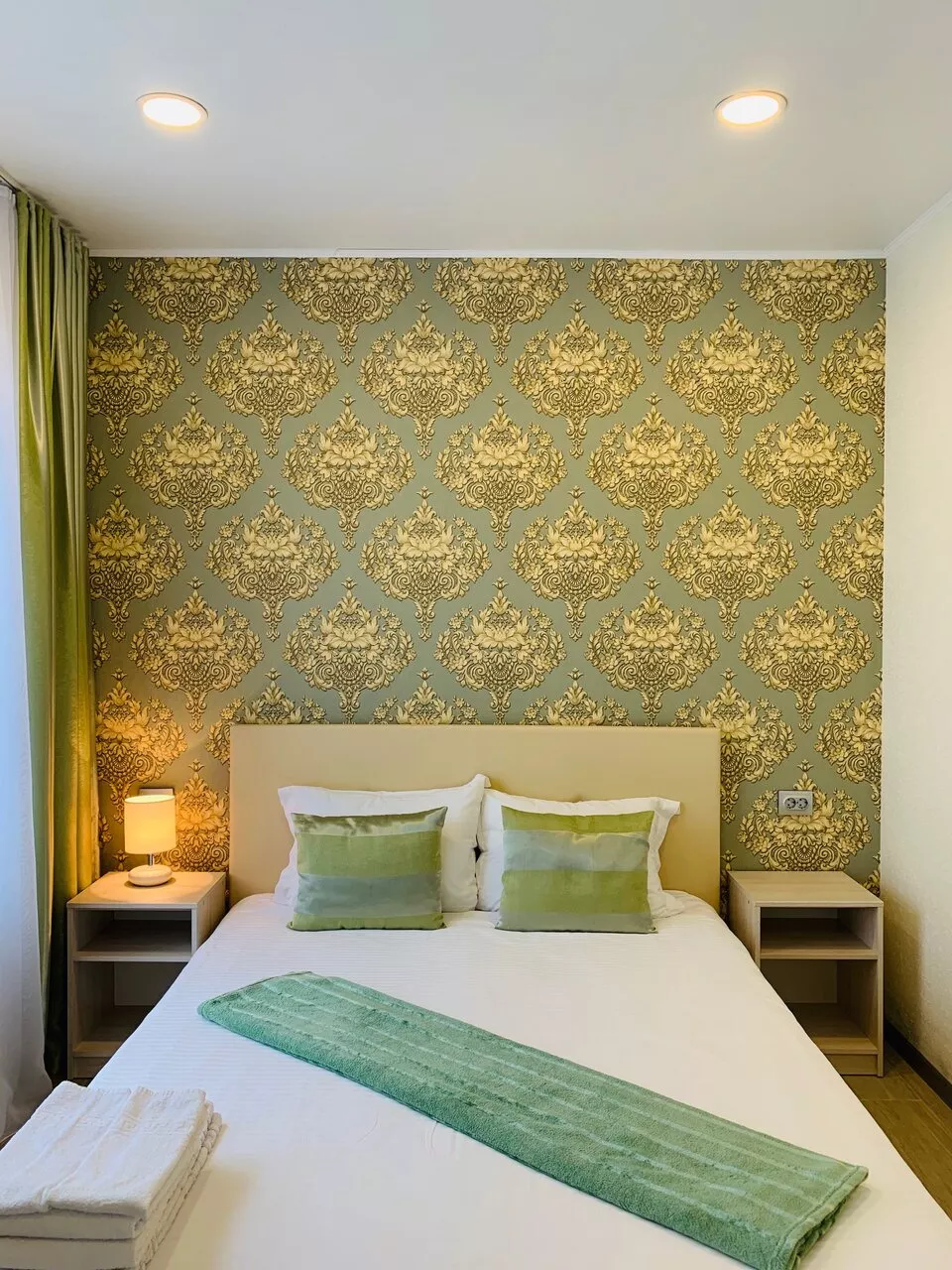 . Гостиница "Шоколад". Адлер