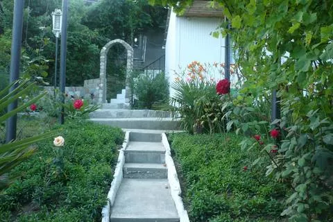 . Частный сектор Марина. Макопсе