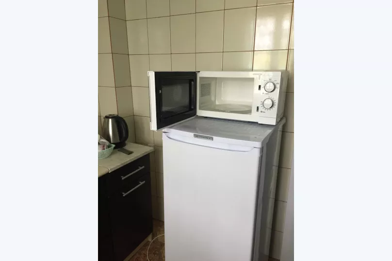 Люкс с кухней. Гостевой дом "У Роберта". Лоо Люкс с кухней. Гостевой дом "У Роберта". Лоо