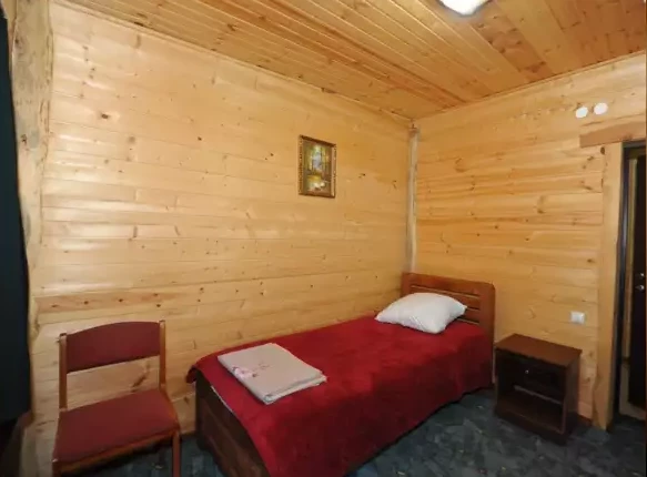 Стандарт одноместный. Новый корпус. Гостиничный комплекс «Таулу». Домбай-гостиницы