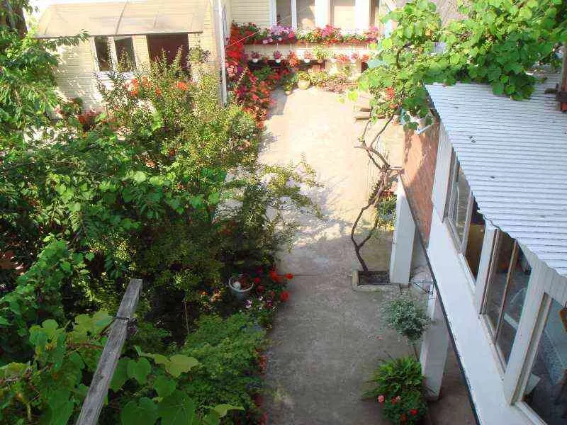 . Частный сектор «Владислав». Сочи