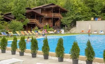 . Гостиничный комплекс «Виктория» ТК "INAL BAY". Джубга