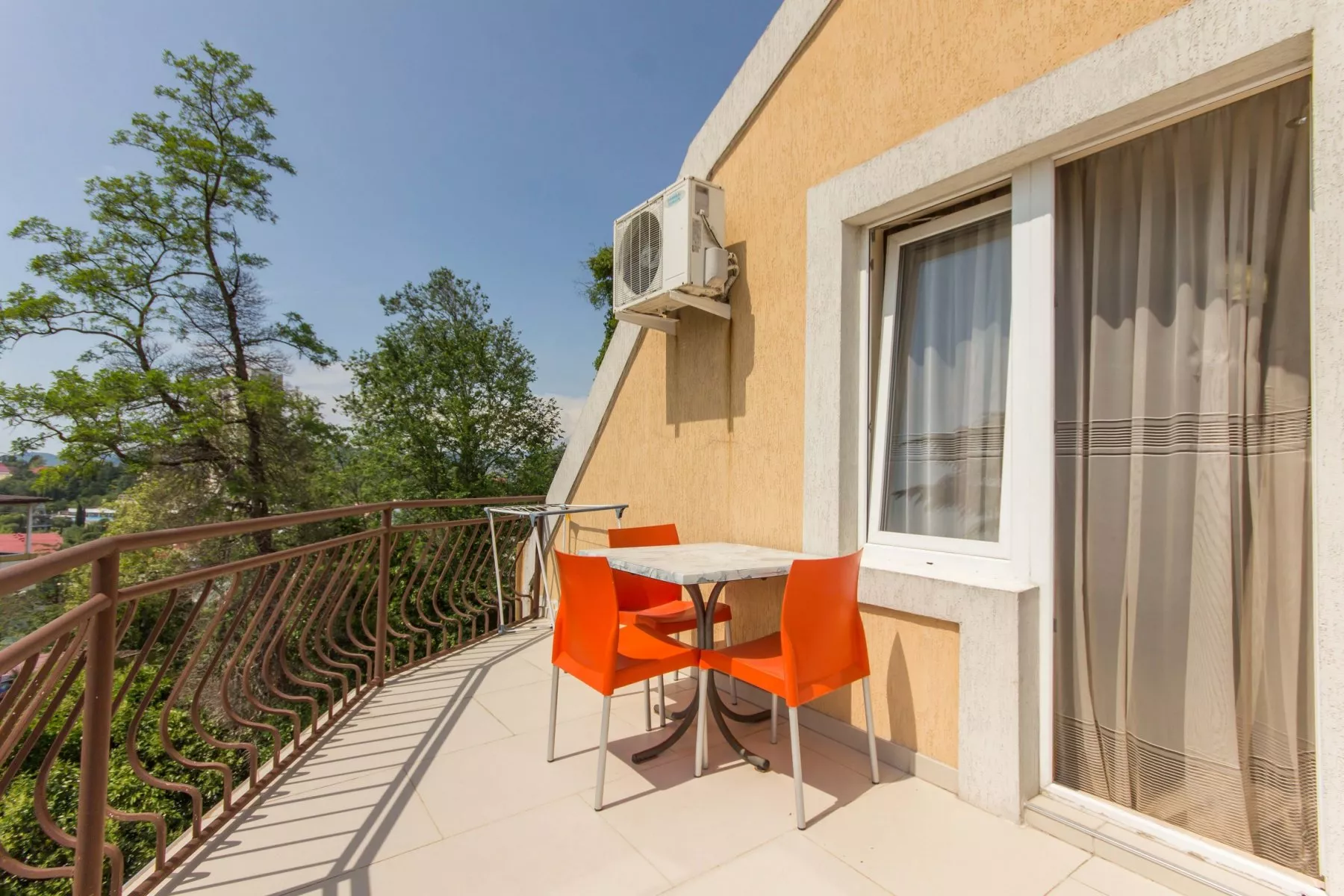 . Отель "Виноград". Сочи