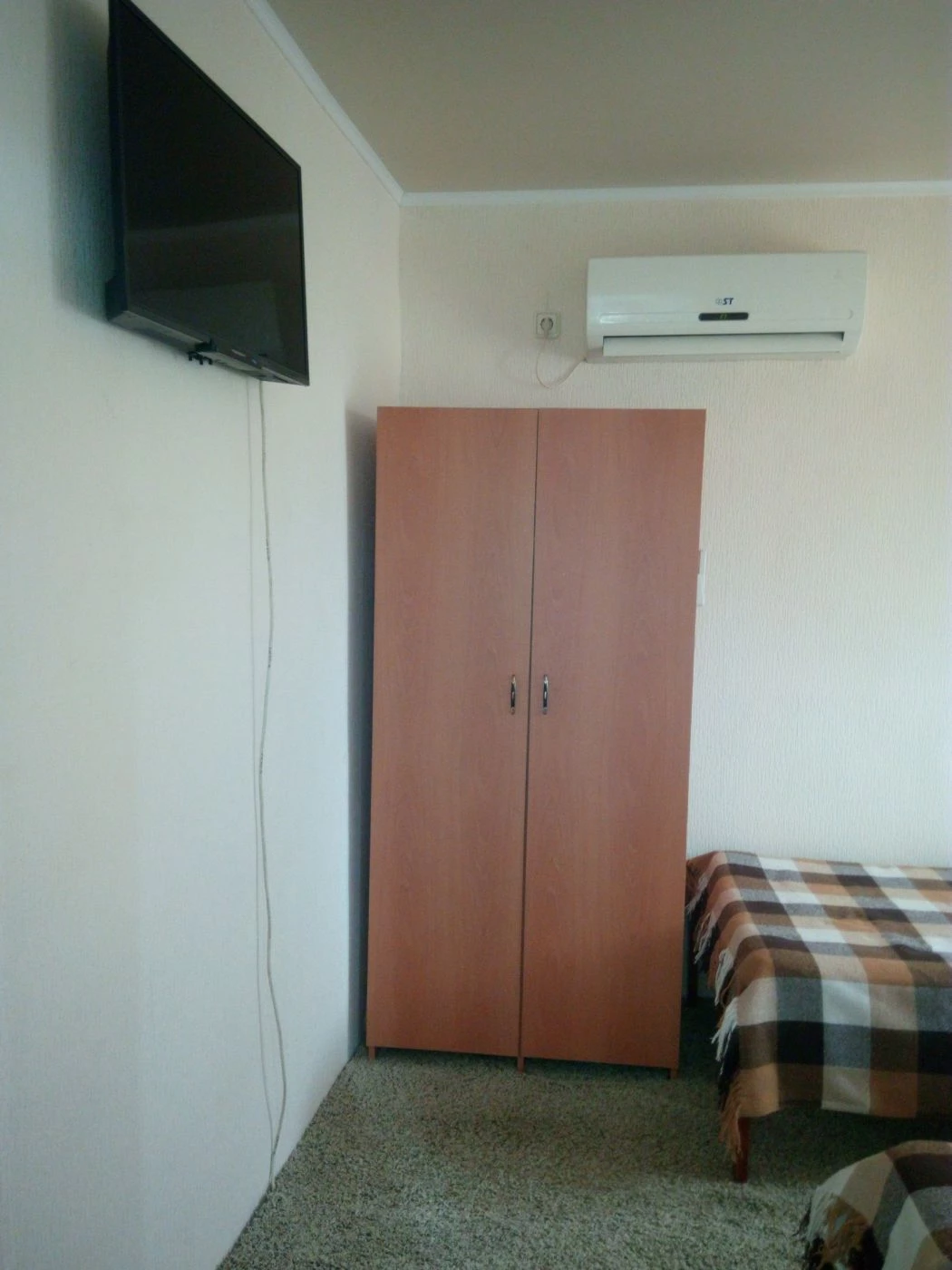 . Гостевой дом Амра. Гудаута