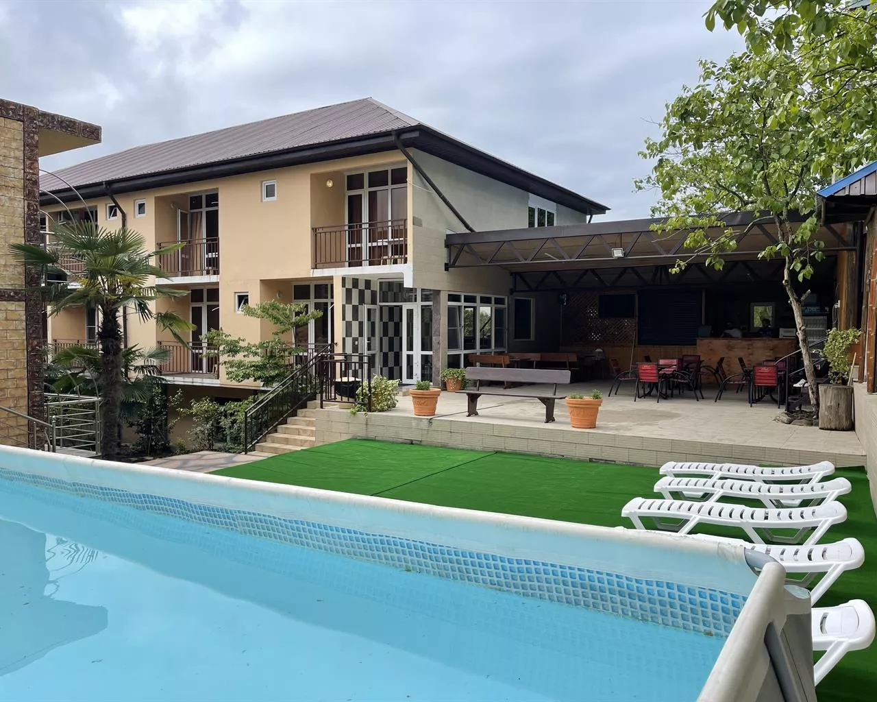 . Гостевой дом «Алоиза». Лоо