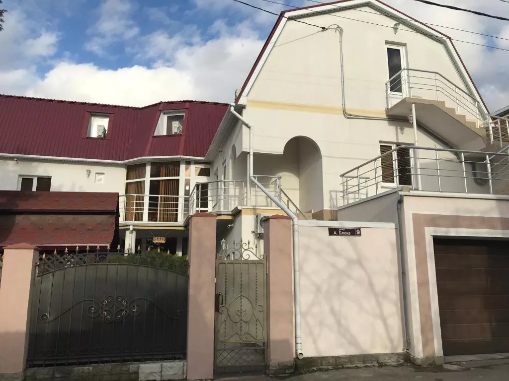 . Гостевой дом Эврика. Геленджик