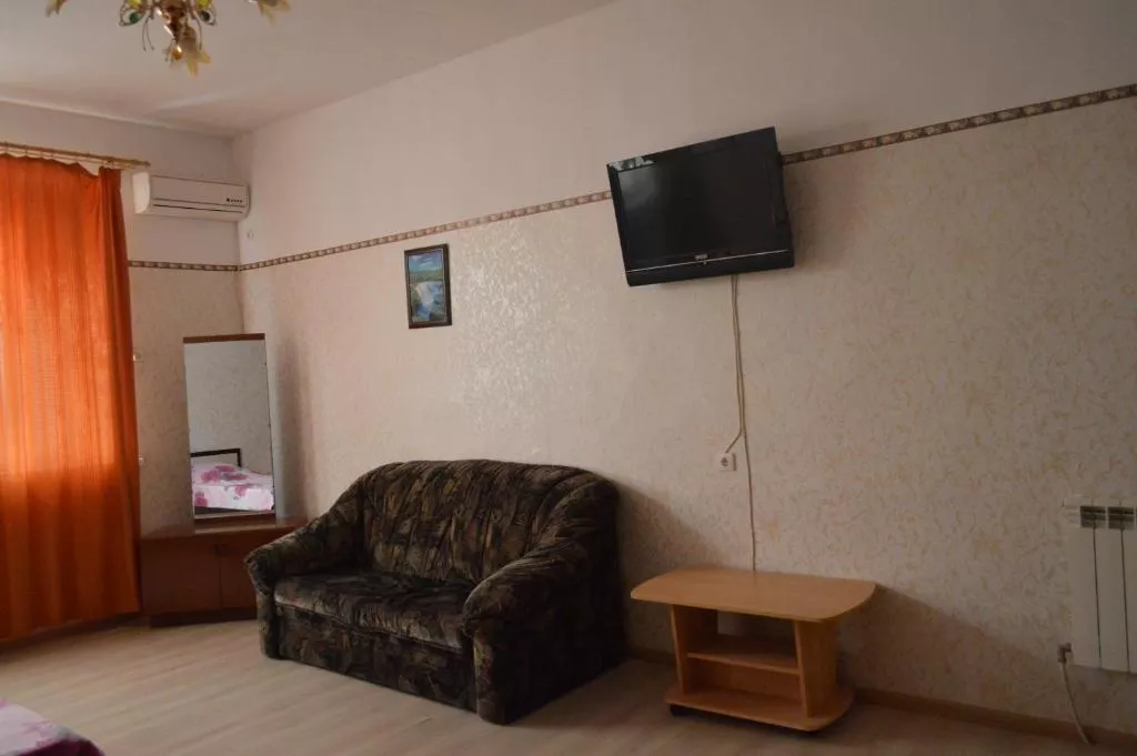 . Гостевой дом На Терновой. Анапа