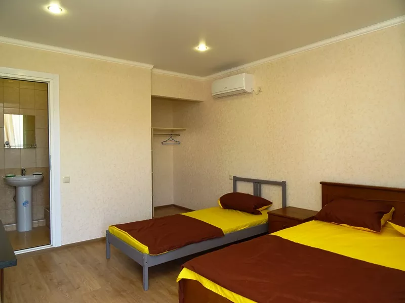 . Гостиница "Марина". Адлер