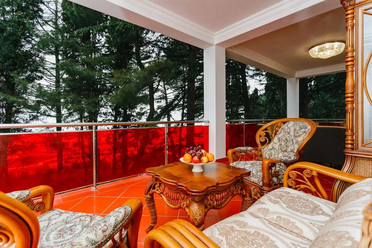 . Санаторий "Южное Взморье". Адлер