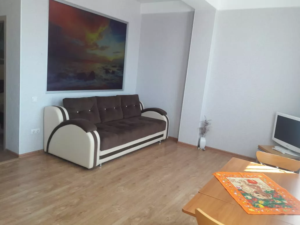 . Квартира в многоквартирном доме Станиславского 11. Адлер