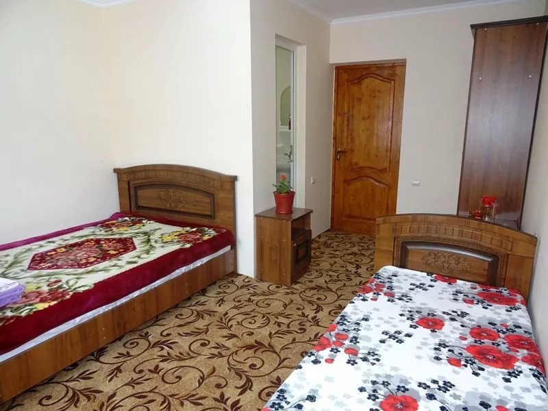 НОМЕР С РАЗДЕЛЬНЫМИ КРОВАТЯМИ. Гостевой дом Астория. Якорная Щель