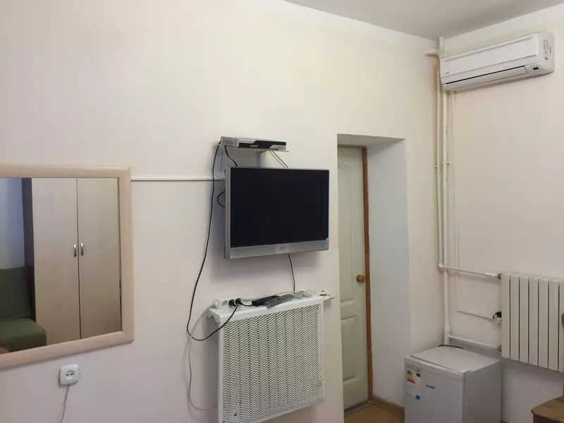 Трехместная комната с удобствами. Частный сектор Жилье у моря. Анапа