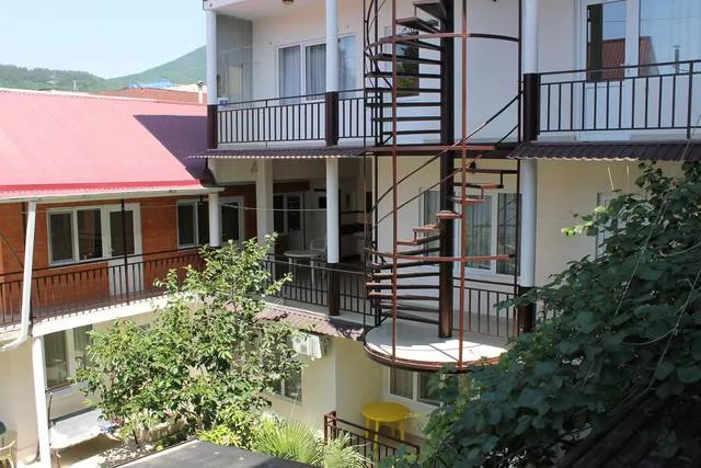 . Гостевой дом "У Александра" . Лазаревское . Гостевой дом "У Александра" . Лазаревское