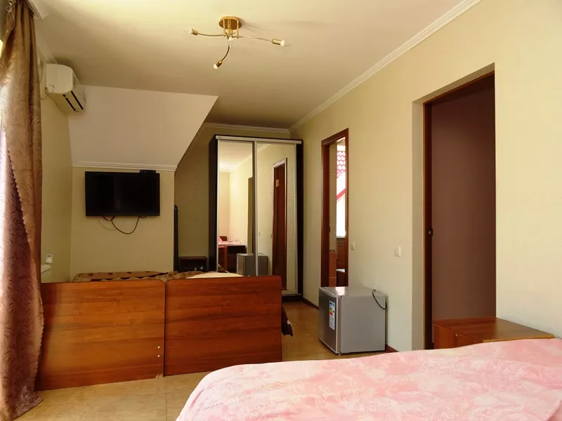 . Гостиница "Марина". Адлер