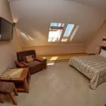 Мансарда. Частный гостевой дом Гостевой Дом "Санрайс"/ SUNRISE. Феодосия