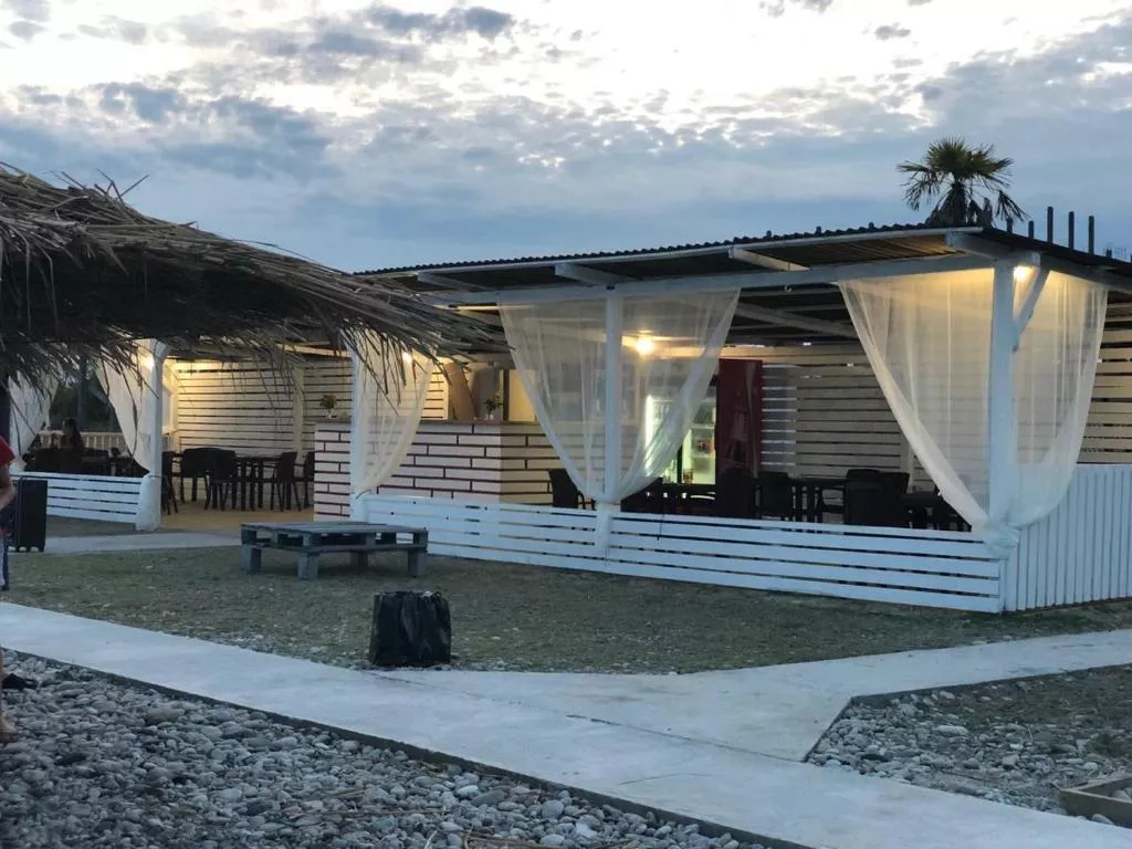 . Гостевой дом "Каво-де-Буксо". Гудаута