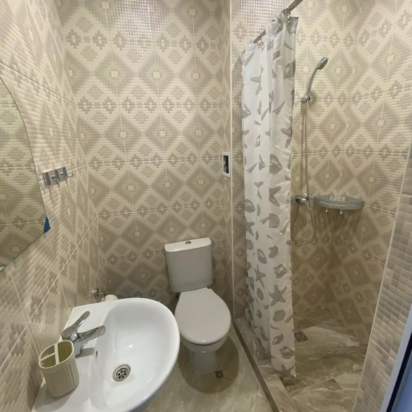 . Гостевой дом Family Home . Архипо-Осиповка