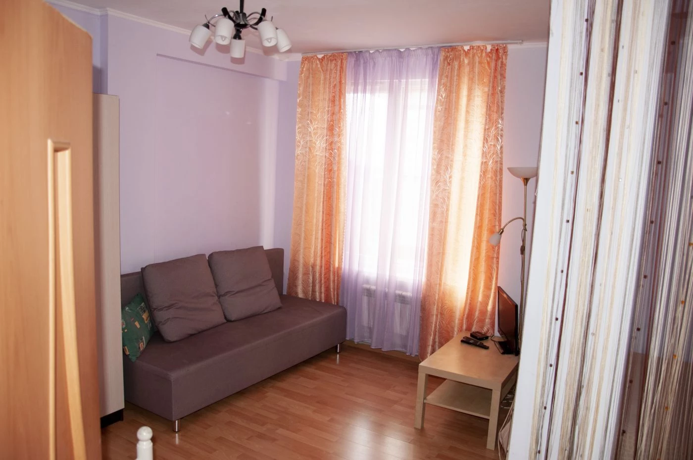 . Квартира в многоквартирном доме Квартира у моря 8 Марта, 13/1. Адлер