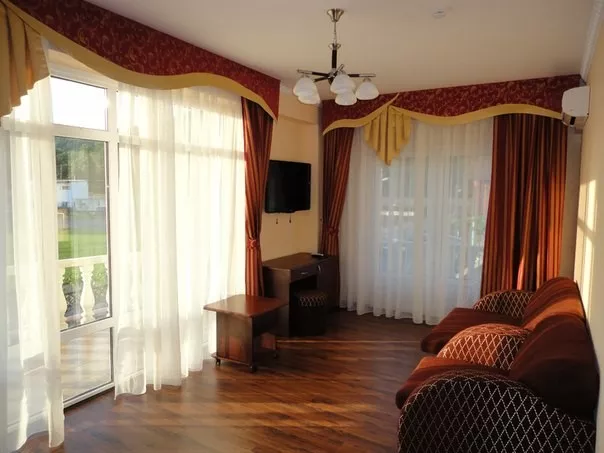 Люкс. Отель "Троя". Лазаревское