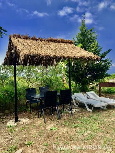 . Гостевой дом «Необитаемый остров». Головинка