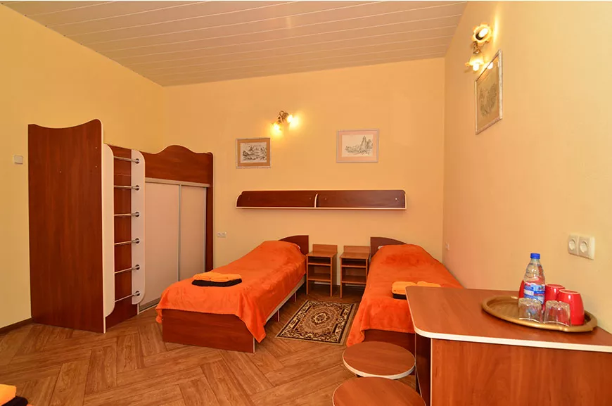 3-МЕСТНЫЙ СТАНДАРТ, СЕВЕРНАЯ СТОРОНА. Гостевой дом «Афалина». Севастополь