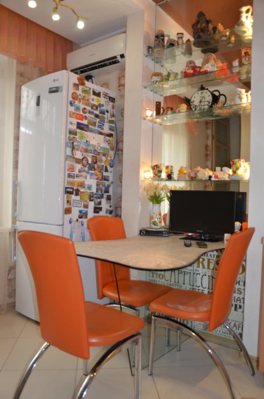 . Дом под ключ Домик у моря. Орджоникидзе