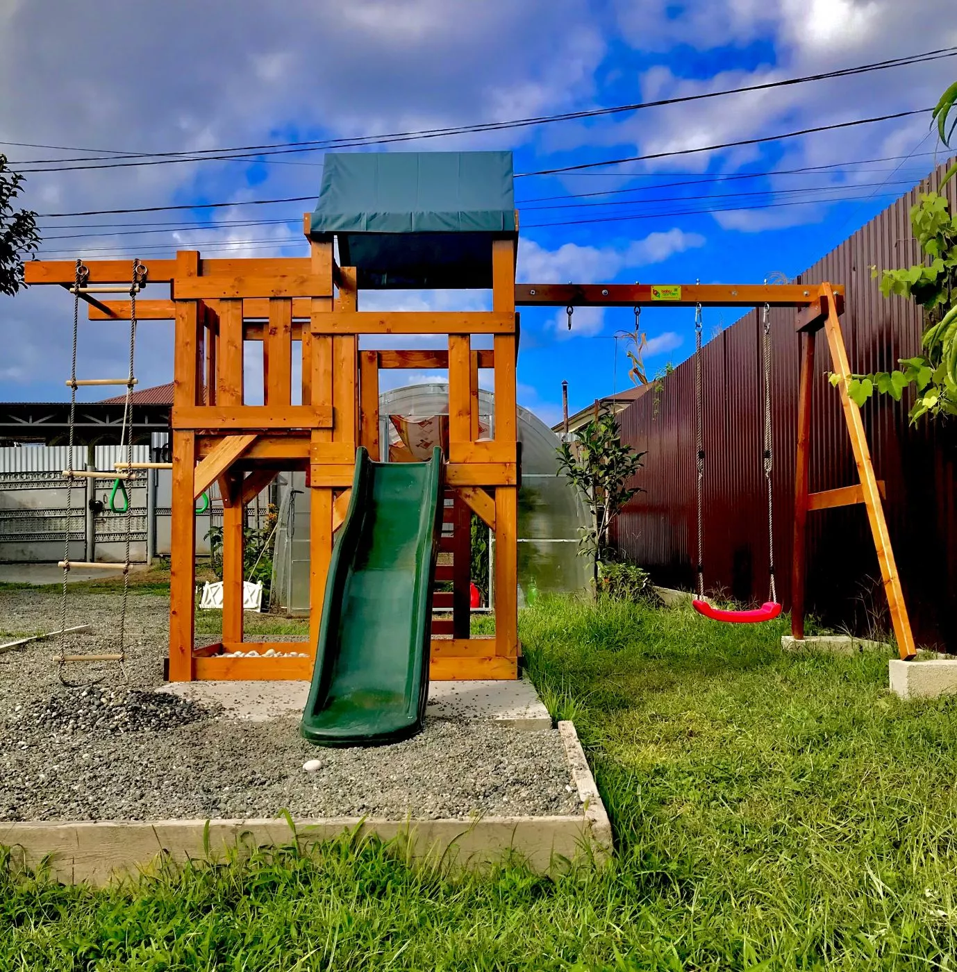 . Гостевой дом "Оазис". Сухум