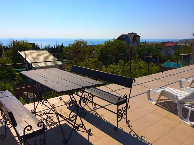 . Гостевой дом «Алла». Севастополь