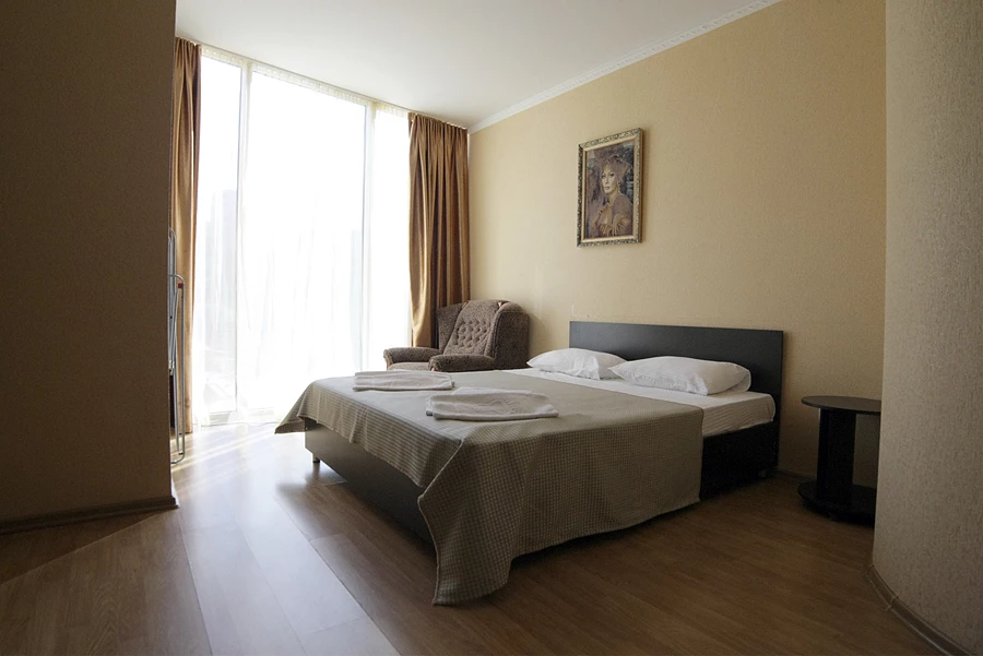 «СТУДИЯ». Отель «ФЛАМИНГО». Партенит