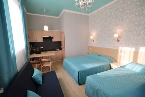 «Студио» 1-комнатный до 5-ти человек. Гостевой дом Rovados. Витязево