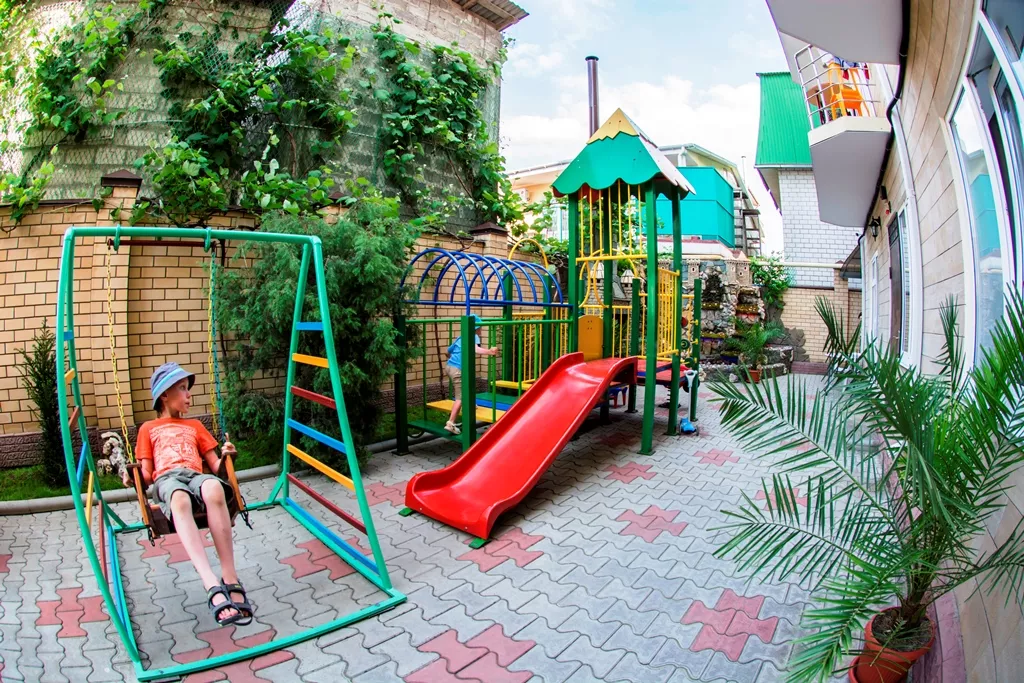 . Гостиница "Azat" (Азат). Нижнее Джемете