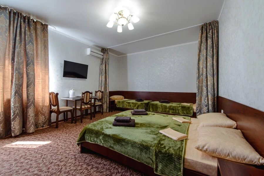 Четырехместный стандарт. Гостевой дом "Заря". Лазаревское