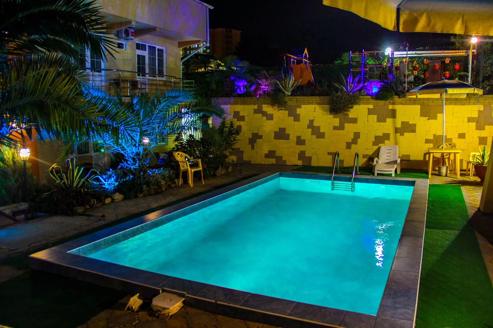 . Апарт-отель “Planeta MOV”. Адлер