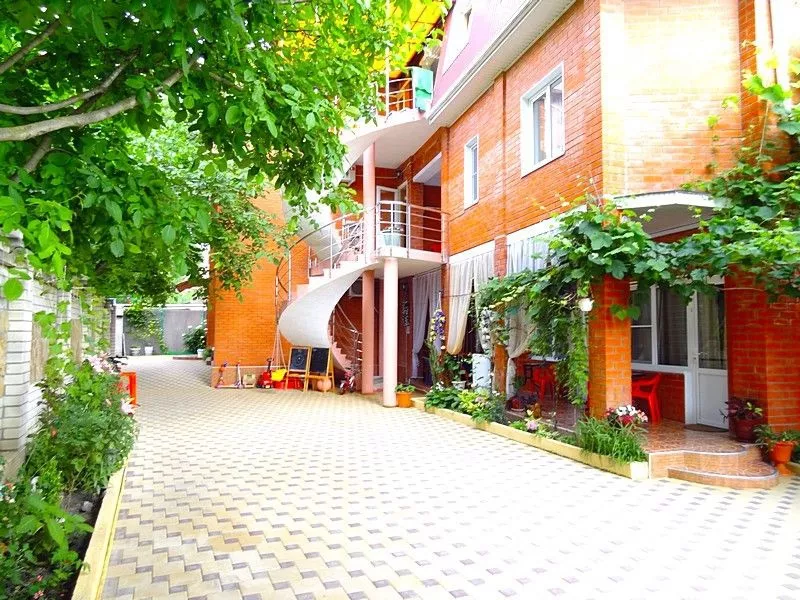 Гостевой дом "Жемчужина" - Дивноморское