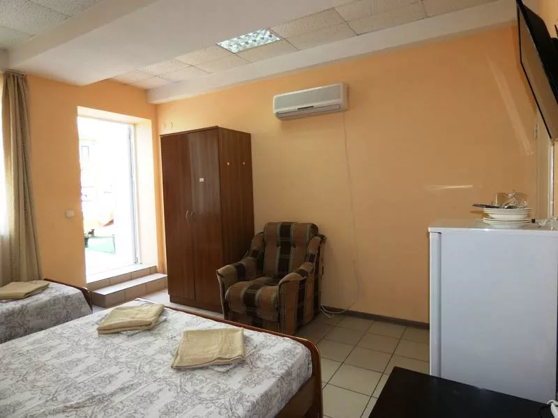 Со всеми удобствами и кондиционером 2х местный. Частный сектор "Виктория". Нижнее Джемете