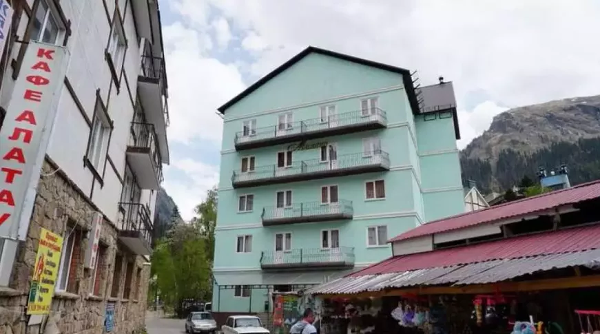 Отель «Милана» Отель «Милана»