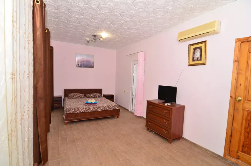 2-4-местный 2-комнатный 