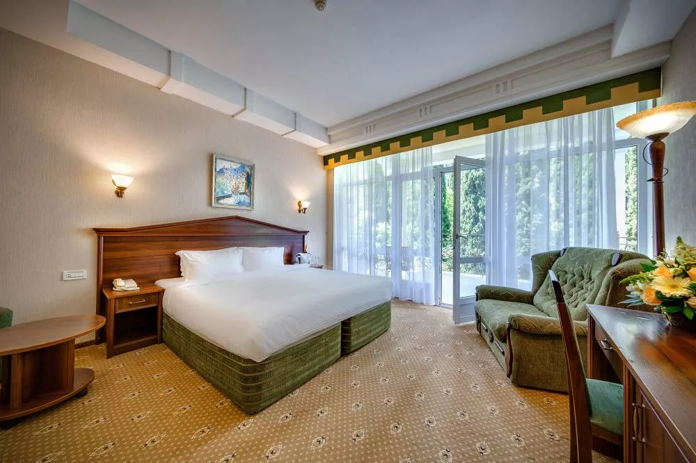 Стандарт. Отель Palmira Palace Resort & SPA. Курпаты