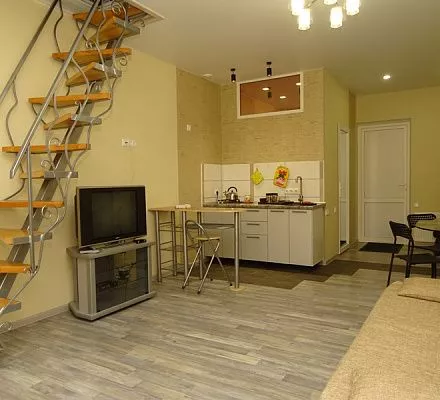 . Частный сектор " В парке ". Севастополь