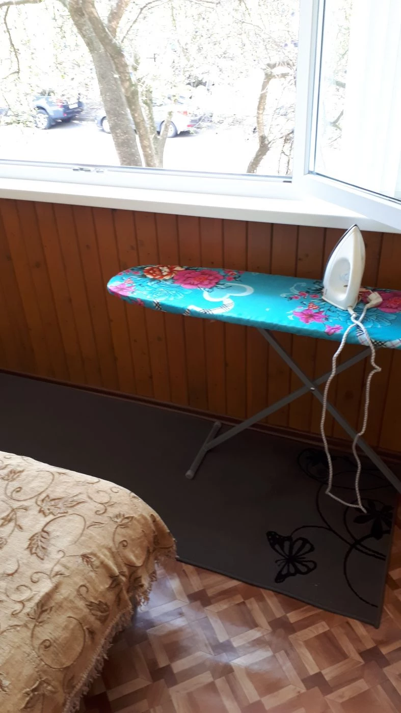 . Квартира в многоквартирном доме Двухкомнатная квартира Победы 170. Квартиры в Лазаревском