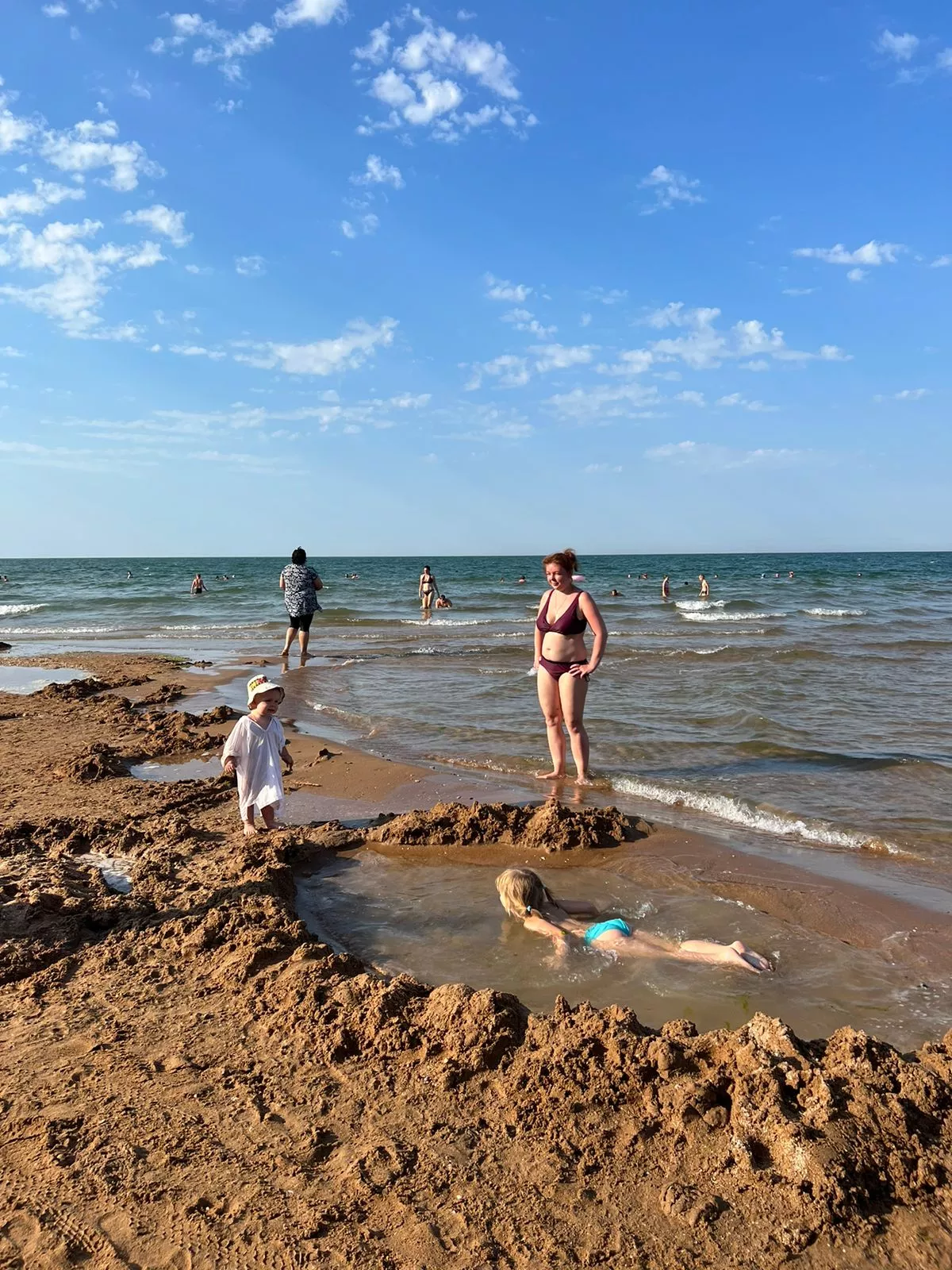 . Гостевой дом Лайт Бриз Кучугуры. Кучугуры